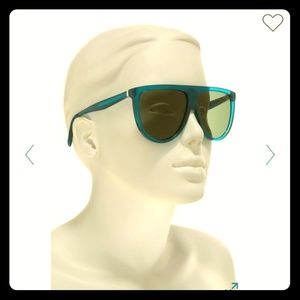 BrandNEW Authentic Celine oversized sunglasses